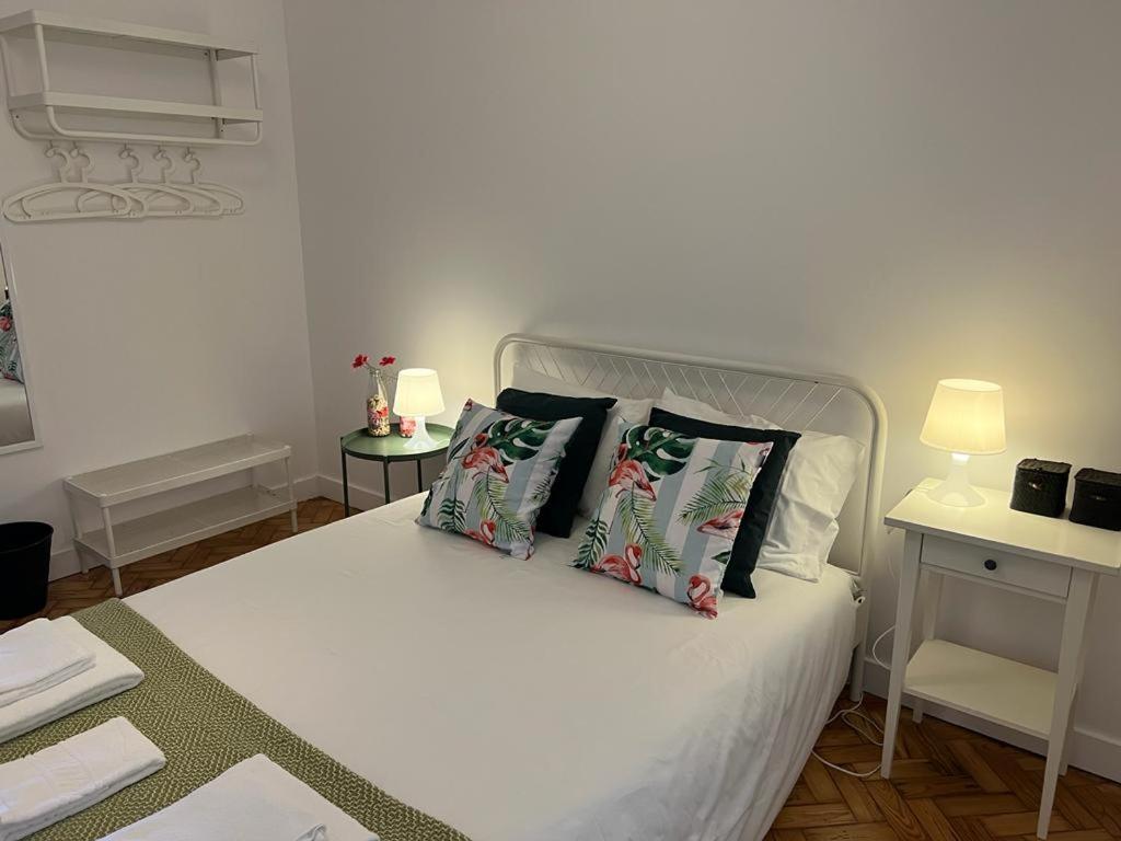Alvalade II Airport Guest House Лиссабон Экстерьер фото