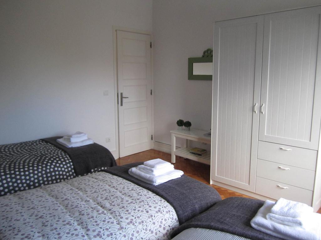 Alvalade II Airport Guest House Лиссабон Номер фото